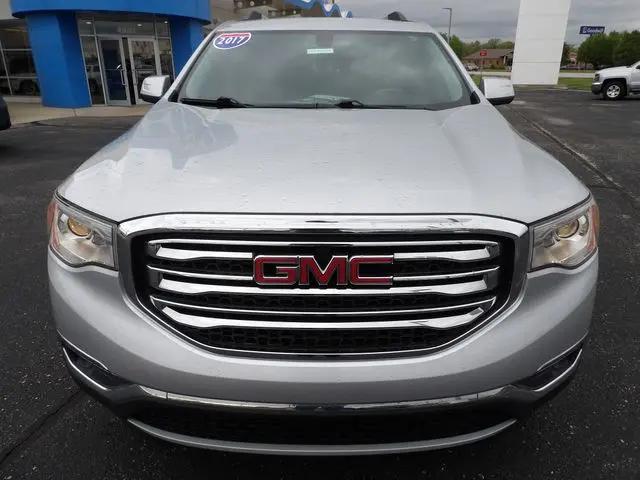 2017 GMC Acadia SLE-2