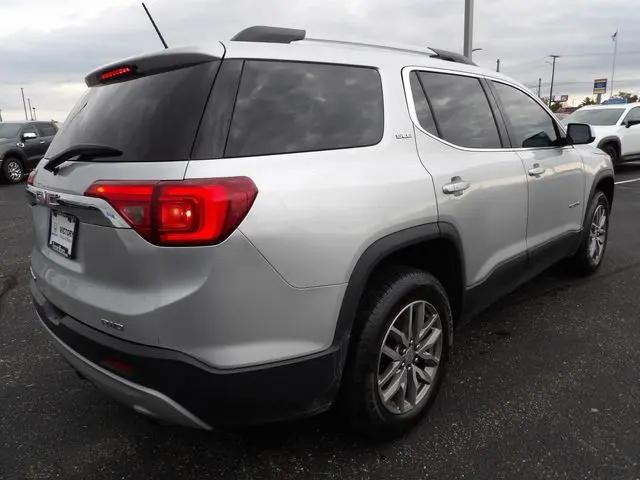 2017 GMC Acadia SLE-2