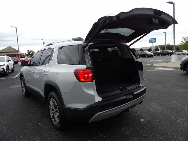 2017 GMC Acadia SLE-2