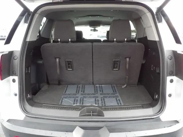 2017 GMC Acadia SLE-2