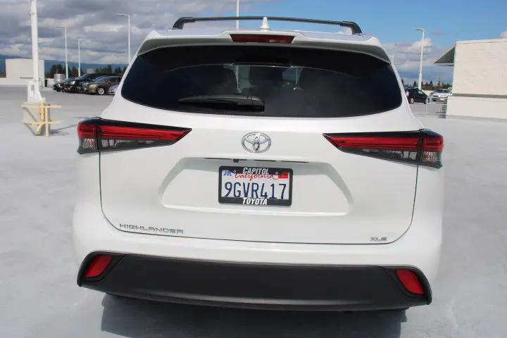 2023 Toyota Highlander XLE