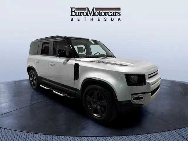 2023 Land Rover Defender 110 SE