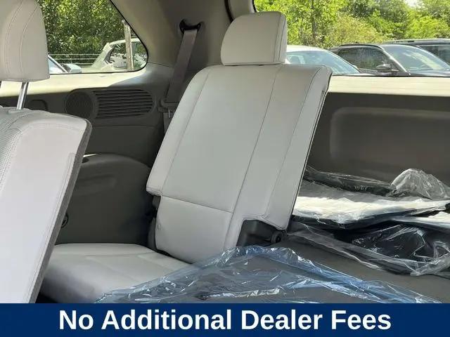 2026 Hyundai Palisade Hybrid Blue SEL 8P