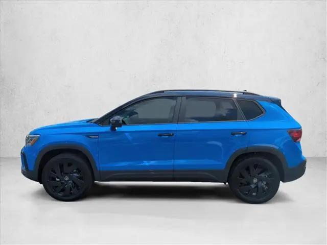 2025 Volkswagen Taos 1.5T SE Black