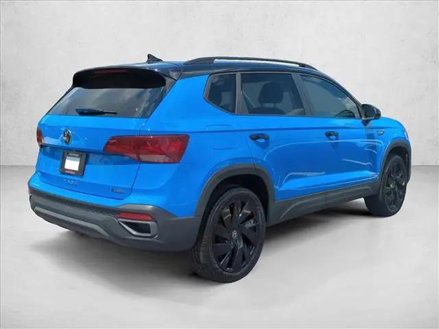 2025 Volkswagen Taos 1.5T SE Black