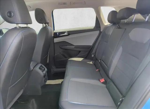 2025 Volkswagen Taos 1.5T SE Black