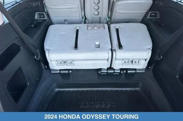 2024 Honda Odyssey Touring
