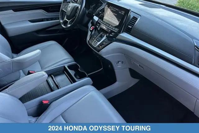 2024 Honda Odyssey Touring