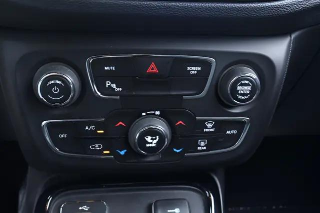 2018 Jeep Compass Altitude FWD