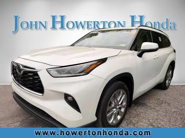 2021 Toyota Highlander Limited for sale in Beckley, WV