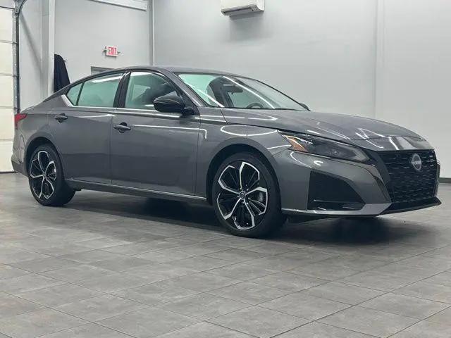 2024 Nissan Altima SR Intelligent AWD for sale in Murray, KY