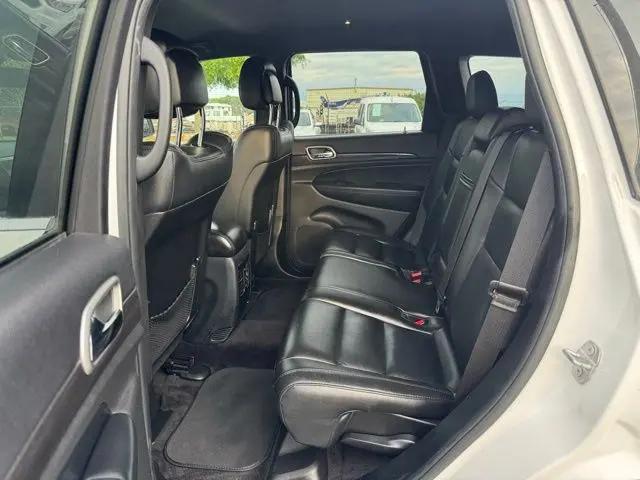 2018 Jeep Grand Cherokee Laredo 4x2