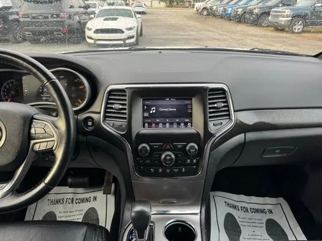 2018 Jeep Grand Cherokee Laredo 4x2