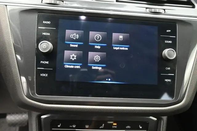 2024 Volkswagen Tiguan 2.0T SE