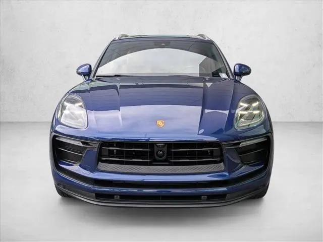2023 Porsche Macan T