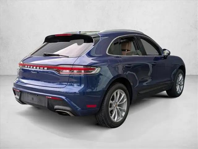 2023 Porsche Macan T