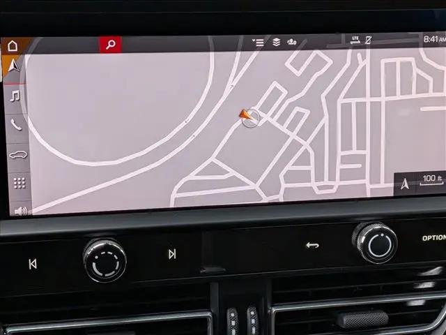 2023 Porsche Macan T