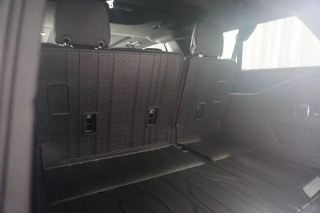 2026 Chevrolet Suburban RST, RWD