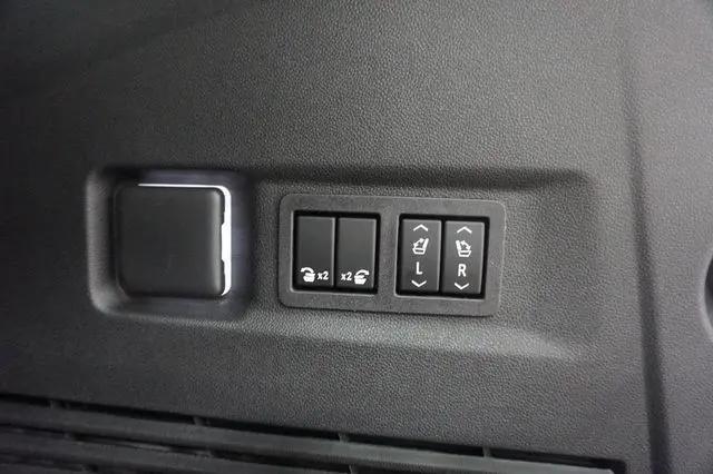 2026 Chevrolet Suburban RST, RWD