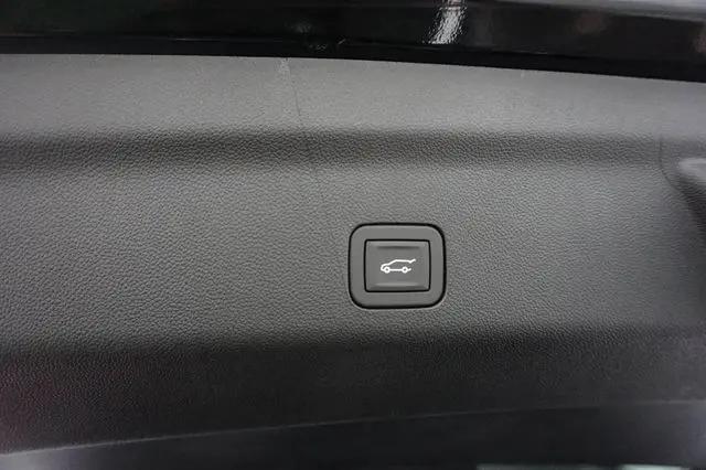 2026 Chevrolet Suburban RST, RWD