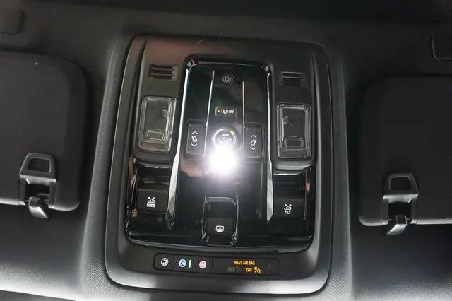 2026 Chevrolet Suburban RST, RWD