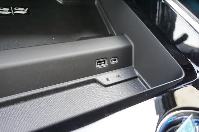 2026 Chevrolet Suburban RST, RWD
