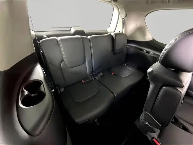 2024 Nissan Armada SL 4WD