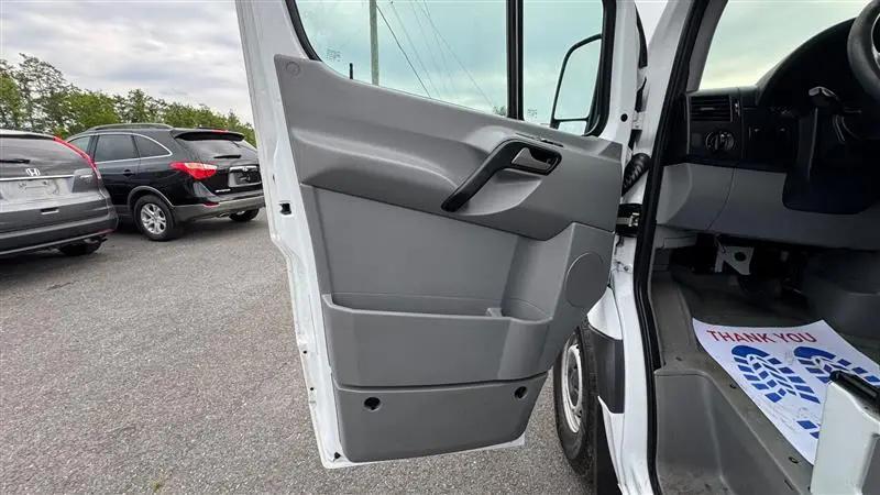 2012 Mercedes-Benz Sprinter 2500 Normal Roof