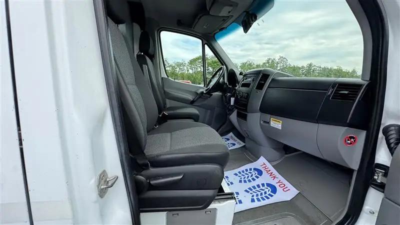 2012 Mercedes-Benz Sprinter 2500 Normal Roof