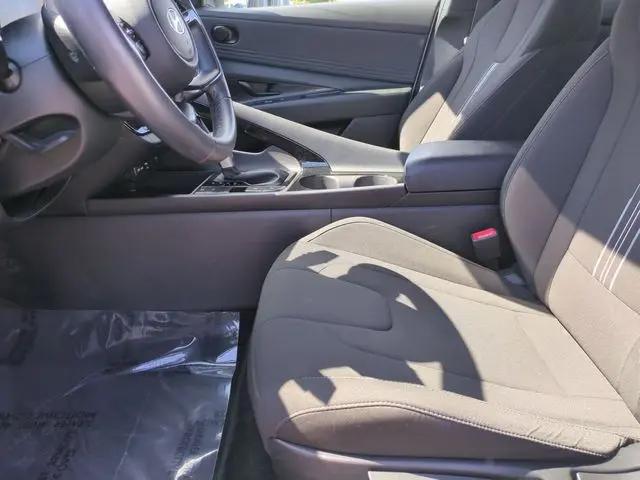 2025 Hyundai Elantra Hybrid SEL Sport