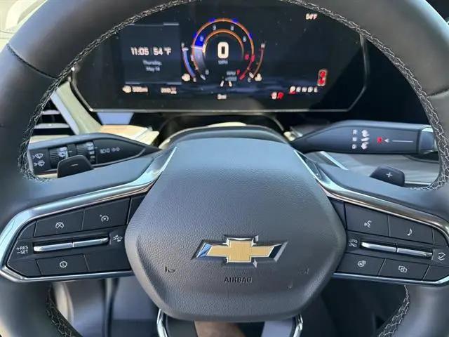 2026 Chevrolet Suburban LT, 4WD