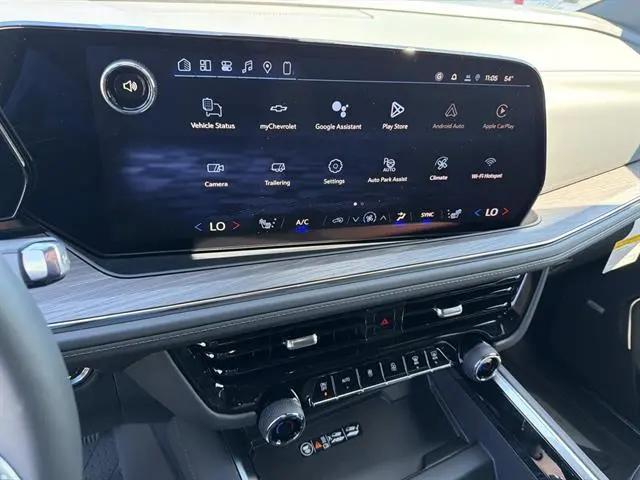 2026 Chevrolet Suburban LT, 4WD
