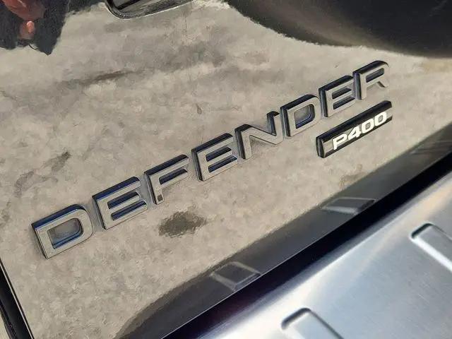 2023 Land Rover Defender 110 X-Dynamic SE