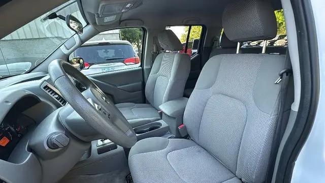 2017 Nissan Frontier S