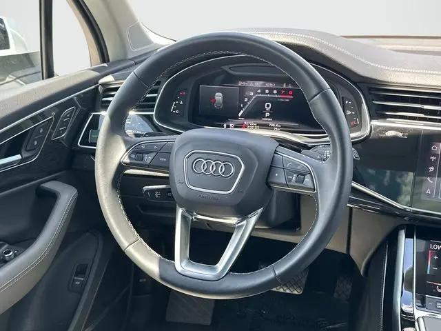 2025 Audi Q7 Premium Plus 55 TFSI quattro Tiptronic