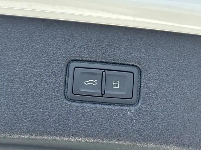 2025 Audi Q7 Premium Plus 55 TFSI quattro Tiptronic