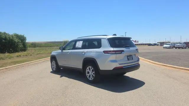 2023 Jeep Grand Cherokee L Limited 4x2
