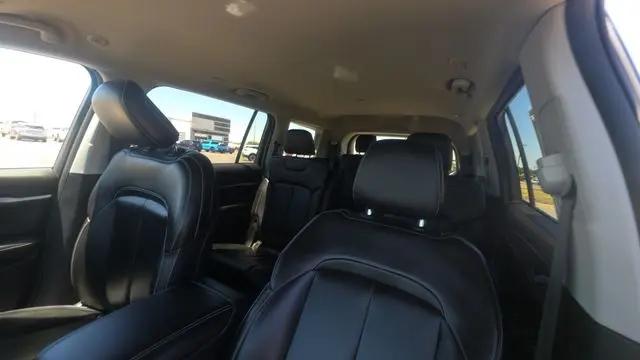2023 Jeep Grand Cherokee L Limited 4x2