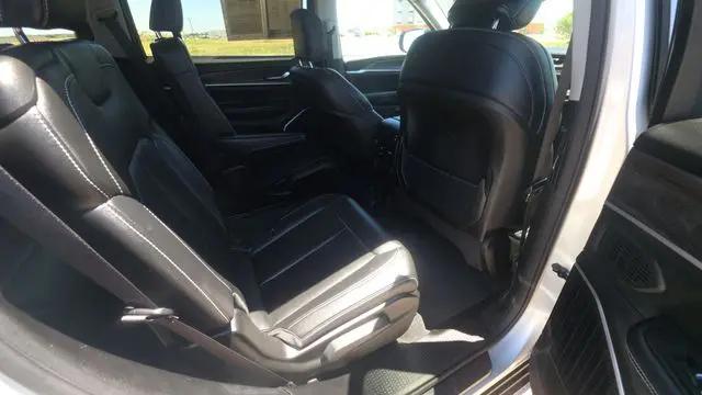 2023 Jeep Grand Cherokee L Limited 4x2