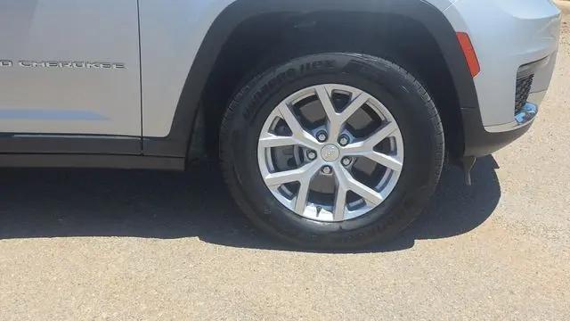 2023 Jeep Grand Cherokee L Limited 4x2