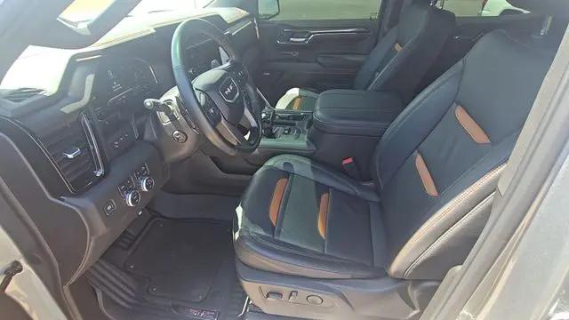 2024 GMC Sierra 1500 4WD Crew Cab Short Box AT4