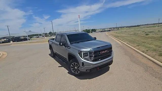 2024 GMC Sierra 1500 4WD Crew Cab Short Box AT4