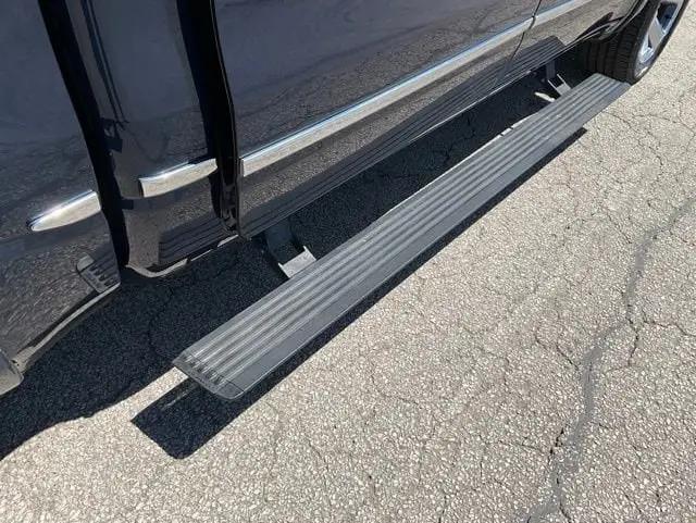 2019 Ram 1500 Limited Crew Cab 4x4 5'7" Box