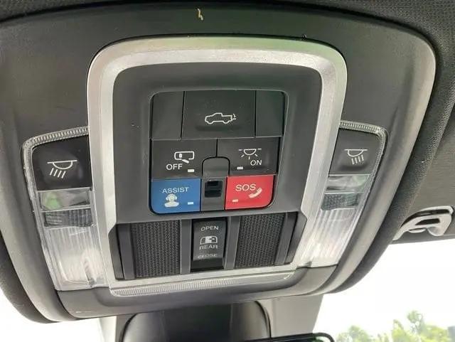 2019 Ram 1500 Limited Crew Cab 4x4 5'7" Box