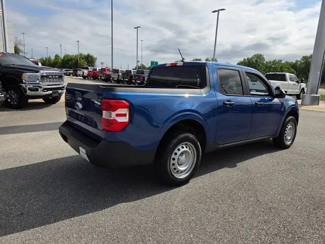 2023 Ford Maverick XL