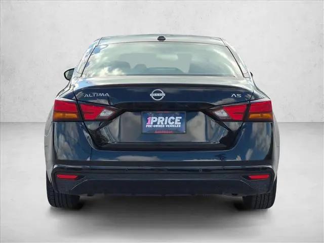 2024 Nissan Altima SV FWD