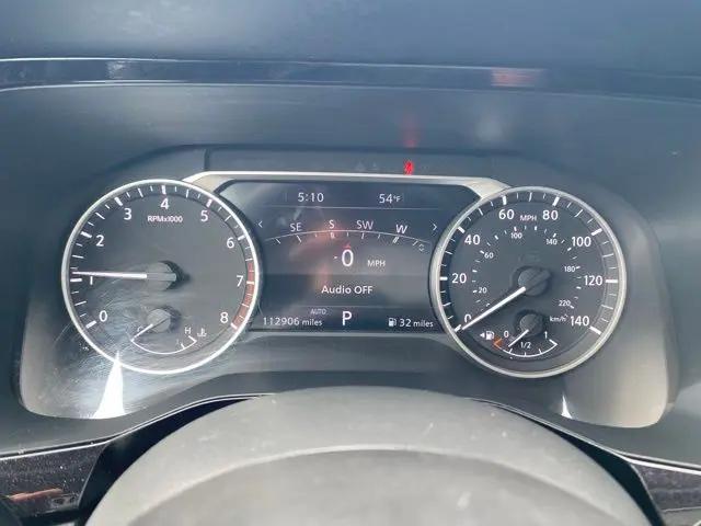 2022 Nissan Pathfinder SL 4WD