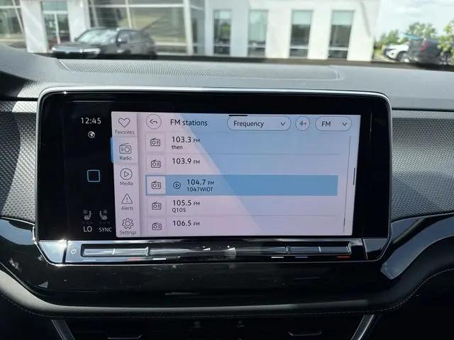 2026 Volkswagen Atlas Cross Sport SEL