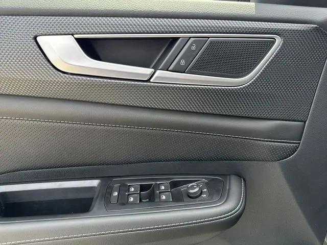 2026 Volkswagen Atlas Cross Sport SEL