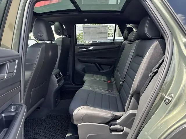 2026 Volkswagen Atlas Cross Sport SEL